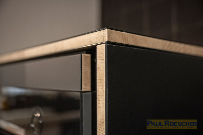 Extra matte keuken met 5 topapparaten