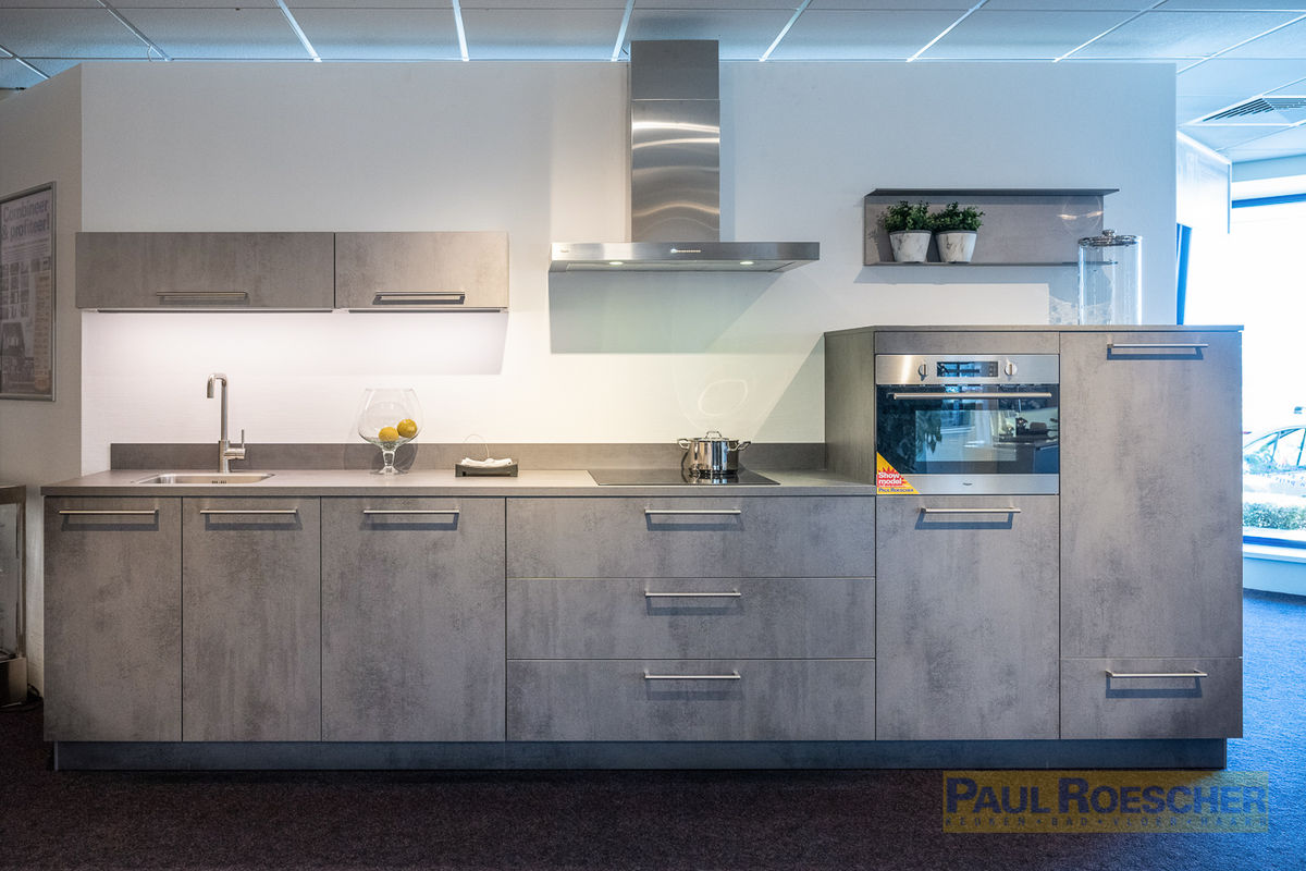 Stoere luxe ton-sur-ton betonlook keuken